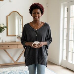 Signature Black Knit Top size medium